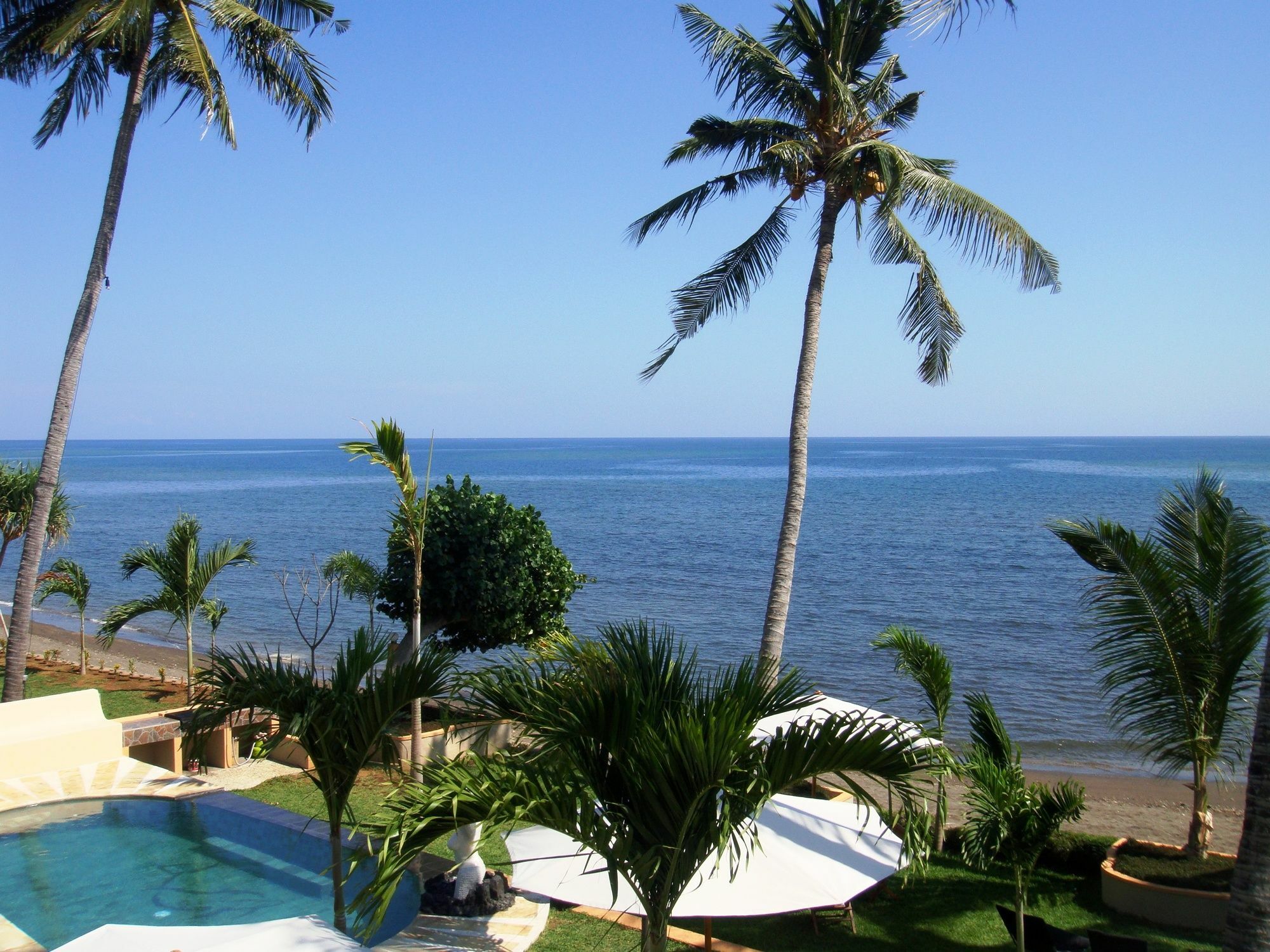 Dolphin Bali 3* Lovina Beach