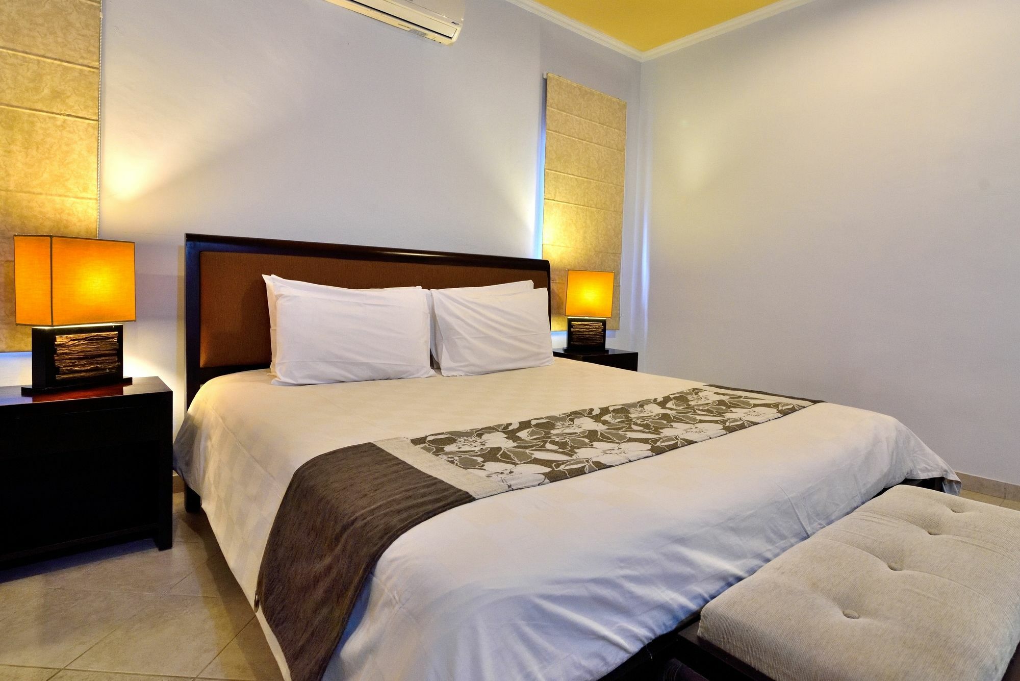 Dolphin Bali 3* Lovina Beach