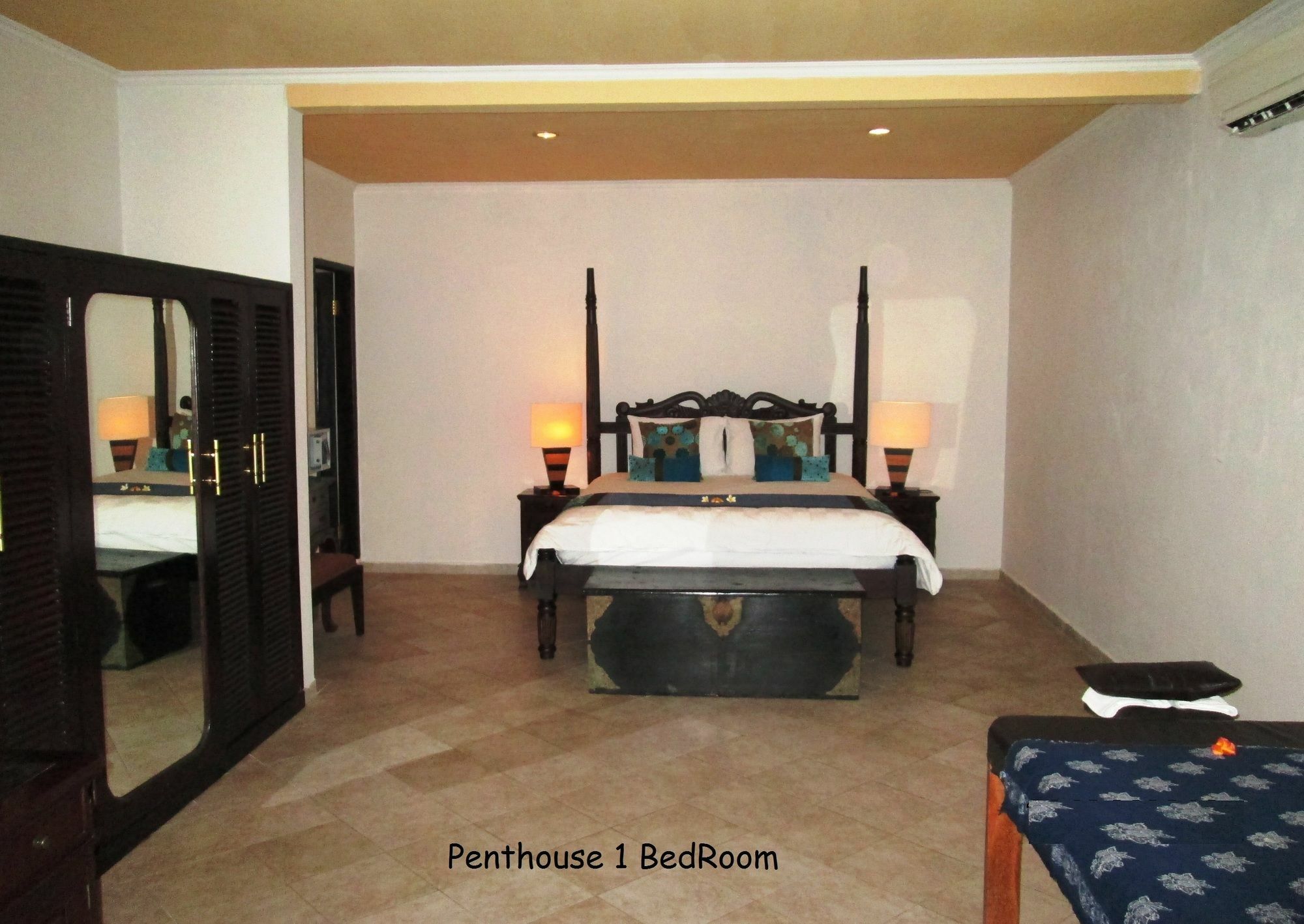 Dolphin Bali 3* Lovina Beach